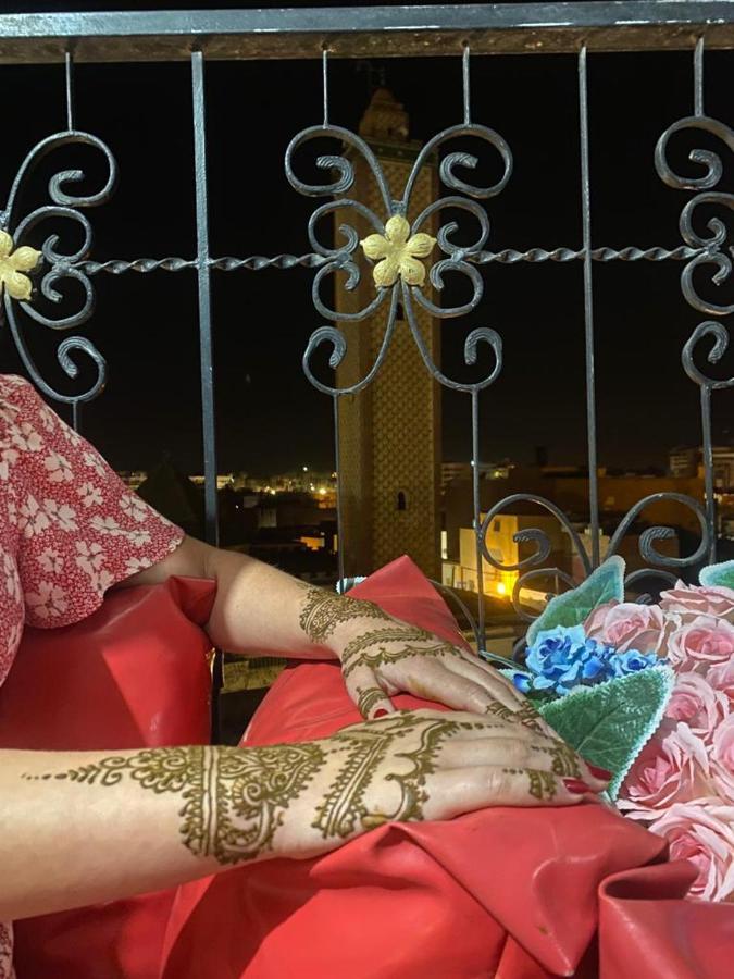 Hotel Lahlou Riad Cafeteria ウジダ エクステリア 写真